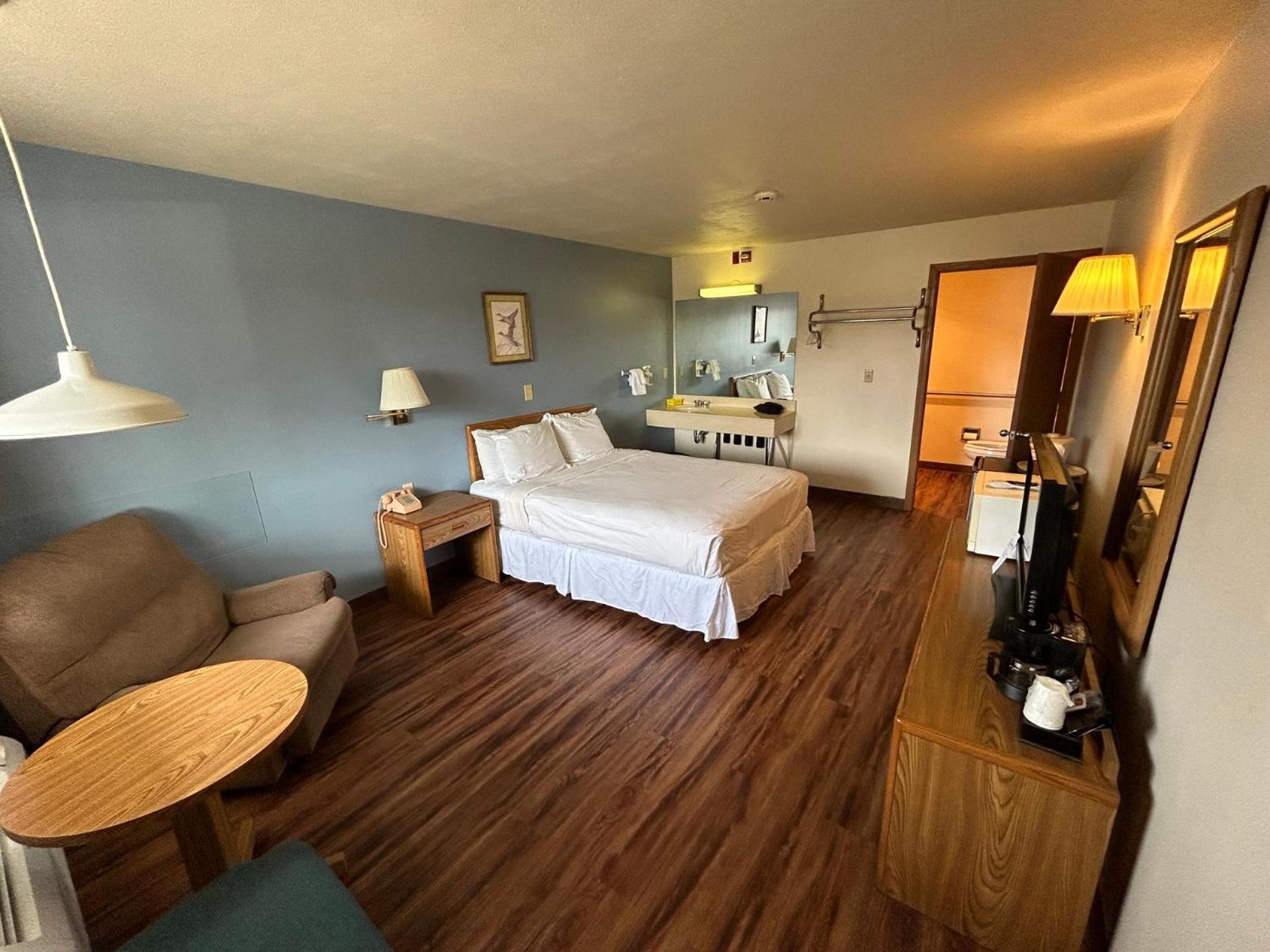 Valley Inn And Suites Френч-Лик Экстерьер фото