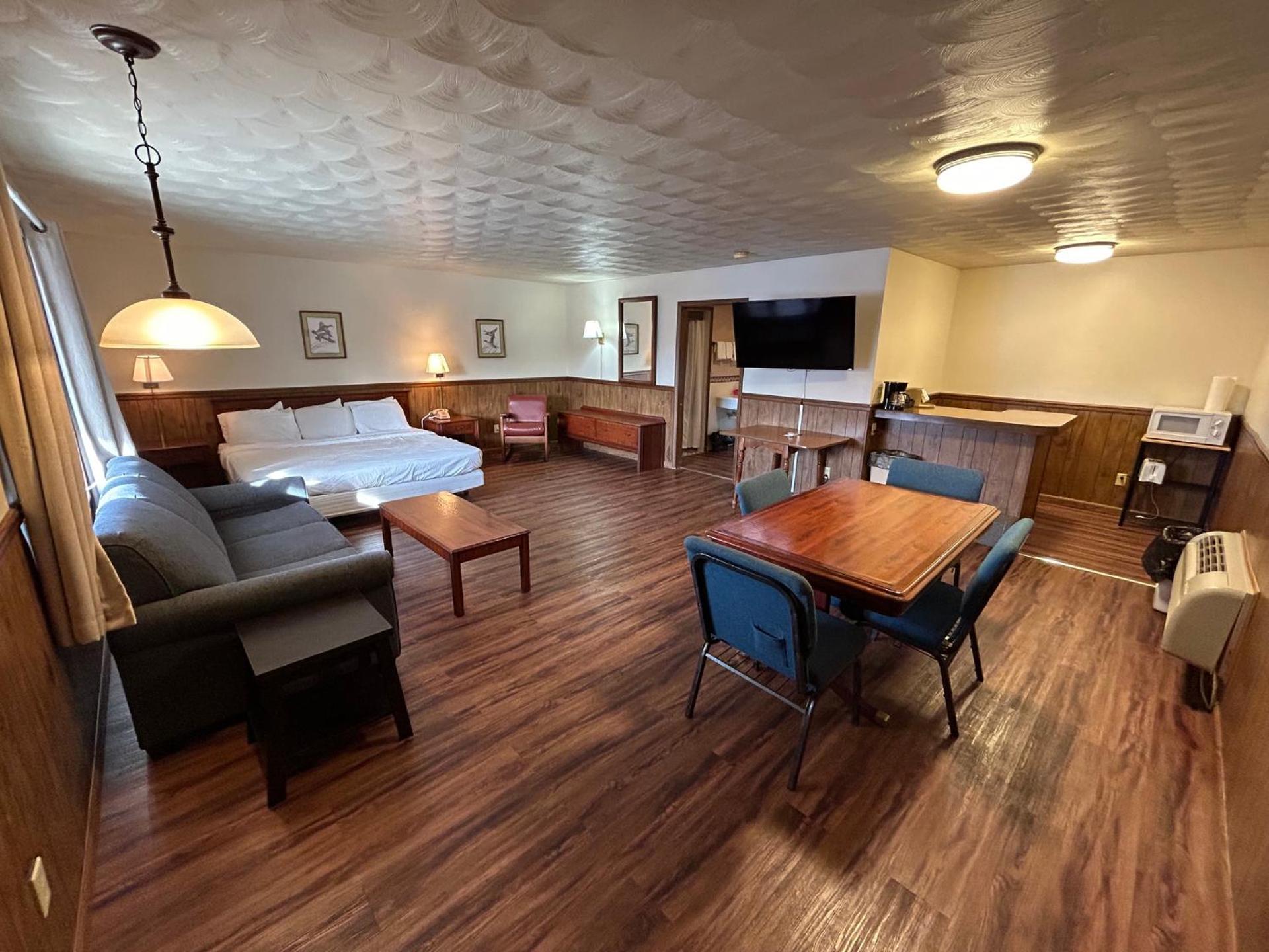 Valley Inn And Suites Френч-Лик Экстерьер фото