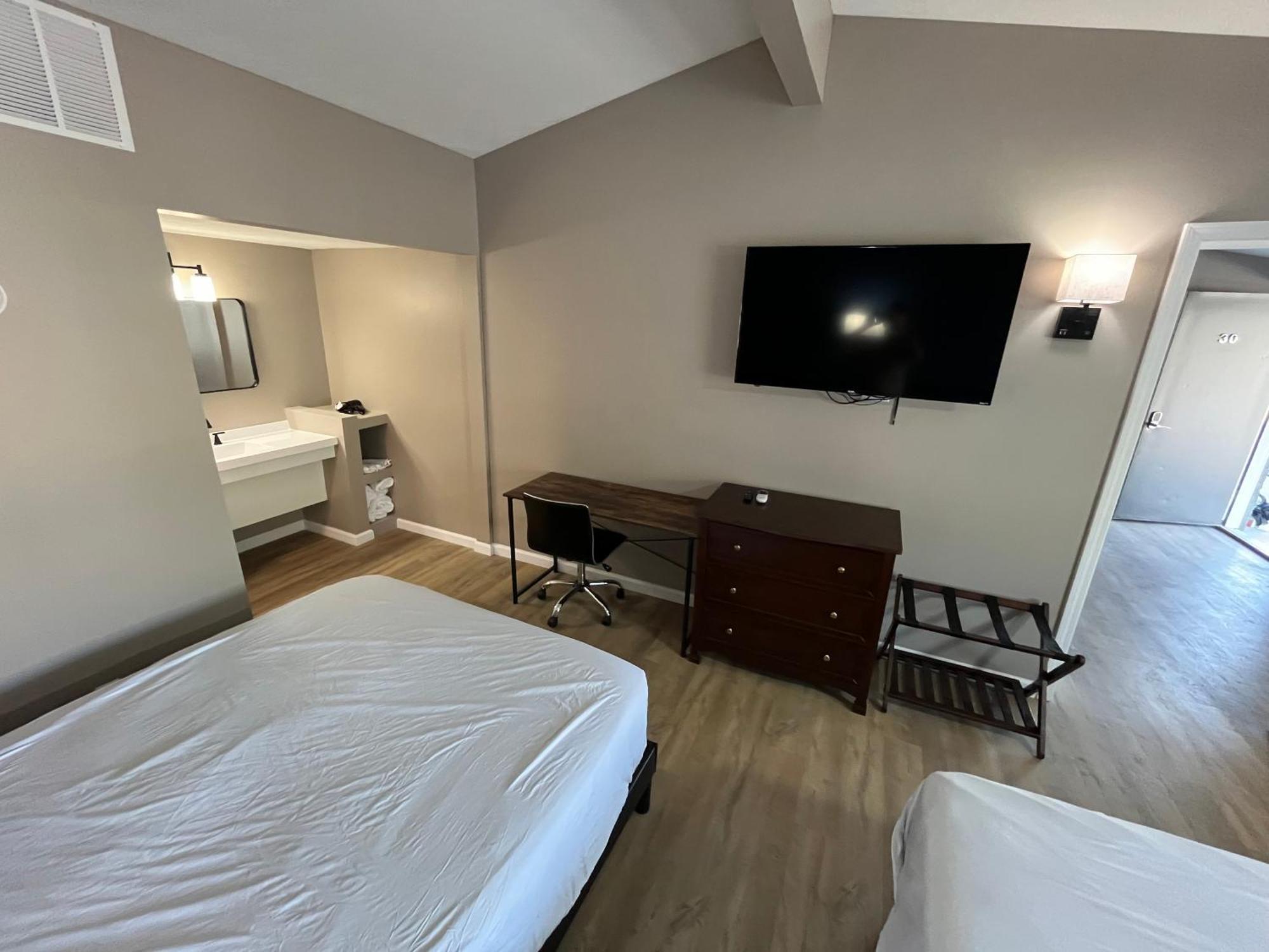 Valley Inn And Suites Френч-Лик Экстерьер фото