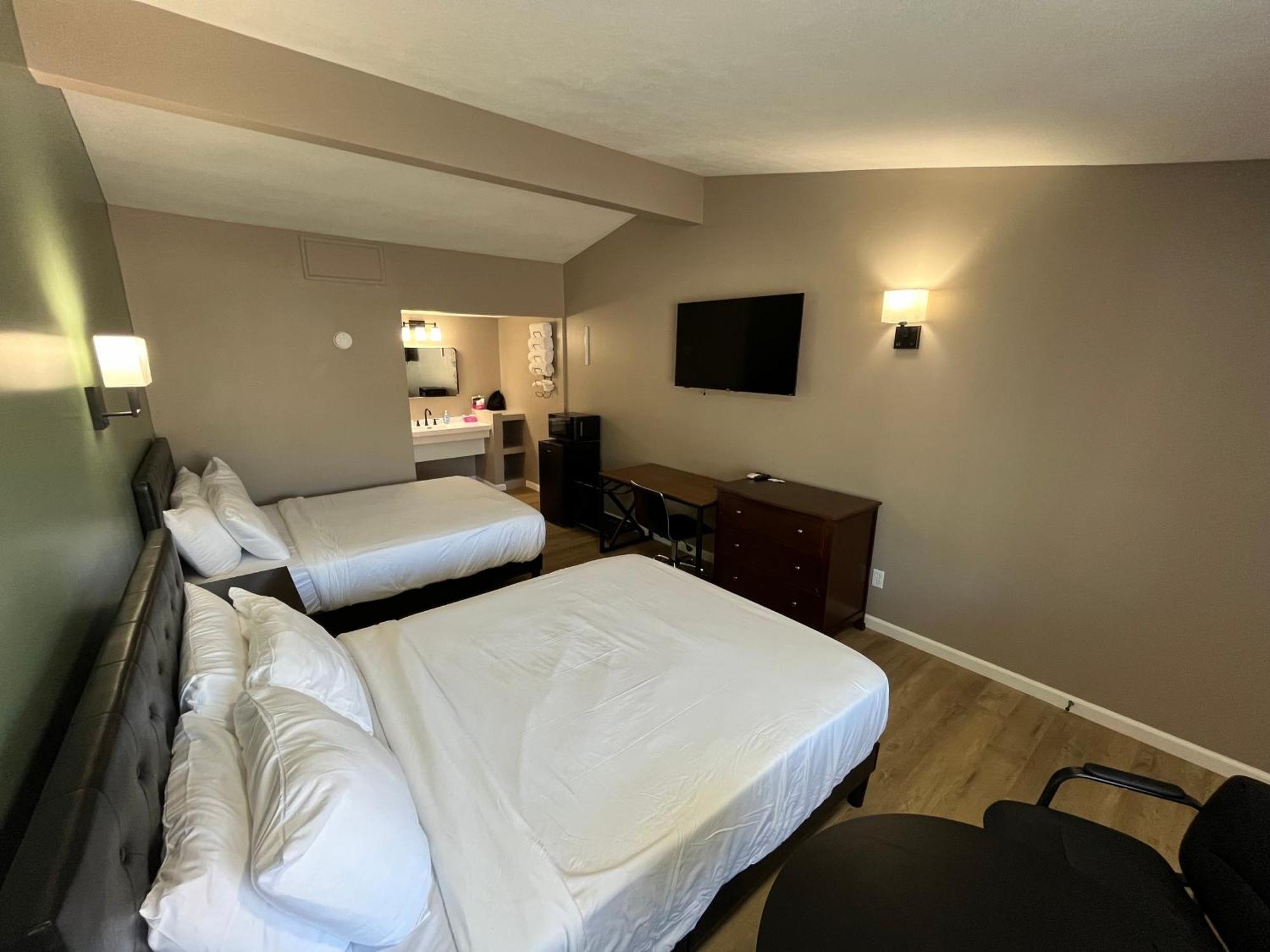 Valley Inn And Suites Френч-Лик Экстерьер фото